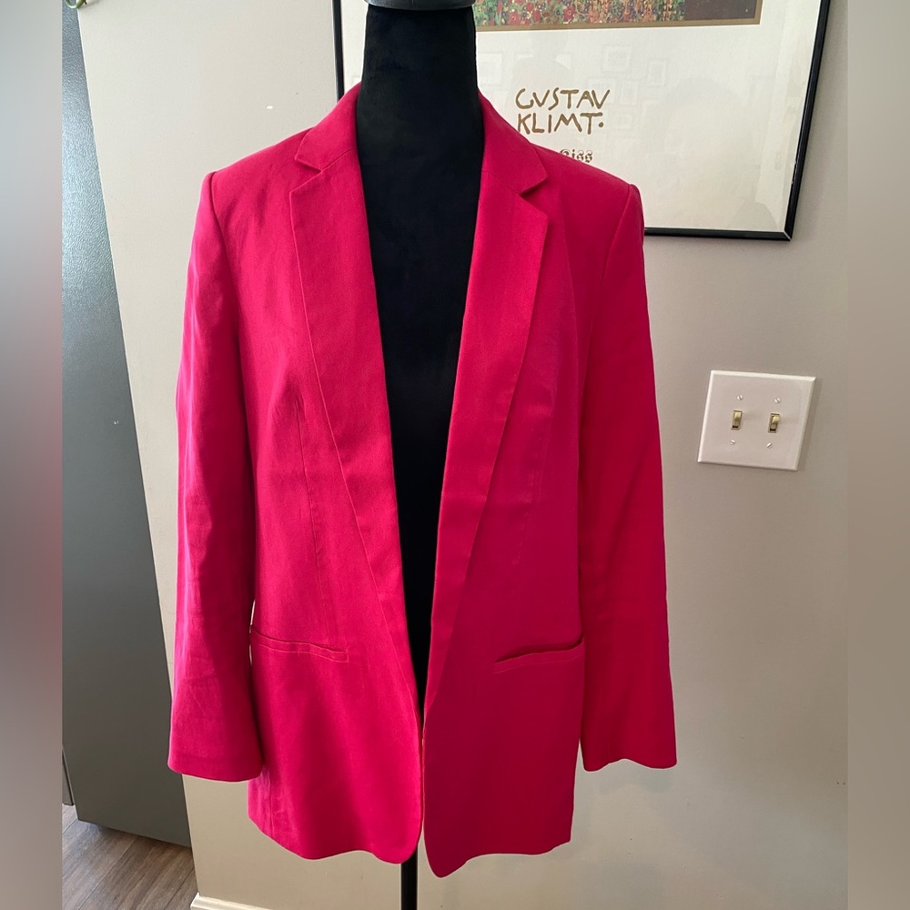 Express Women’s Linen Blazer - New with tags. Size: M